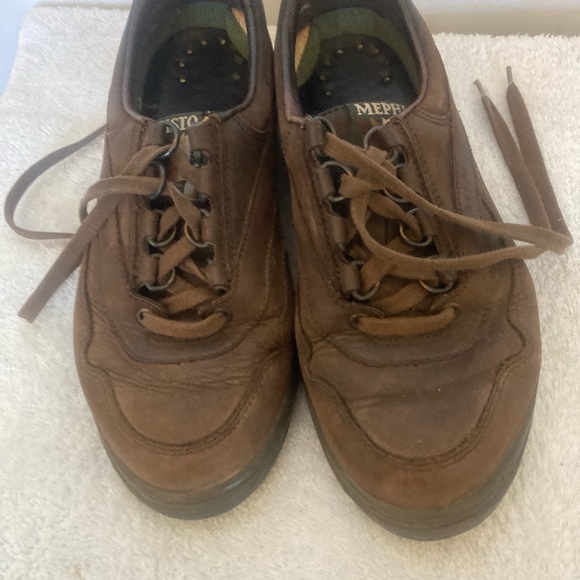 MEPHISTO  SHOES, ugly as hell, endurance walking comfort. Foot ease, hiking😄❤️ - Picture 10 of 12